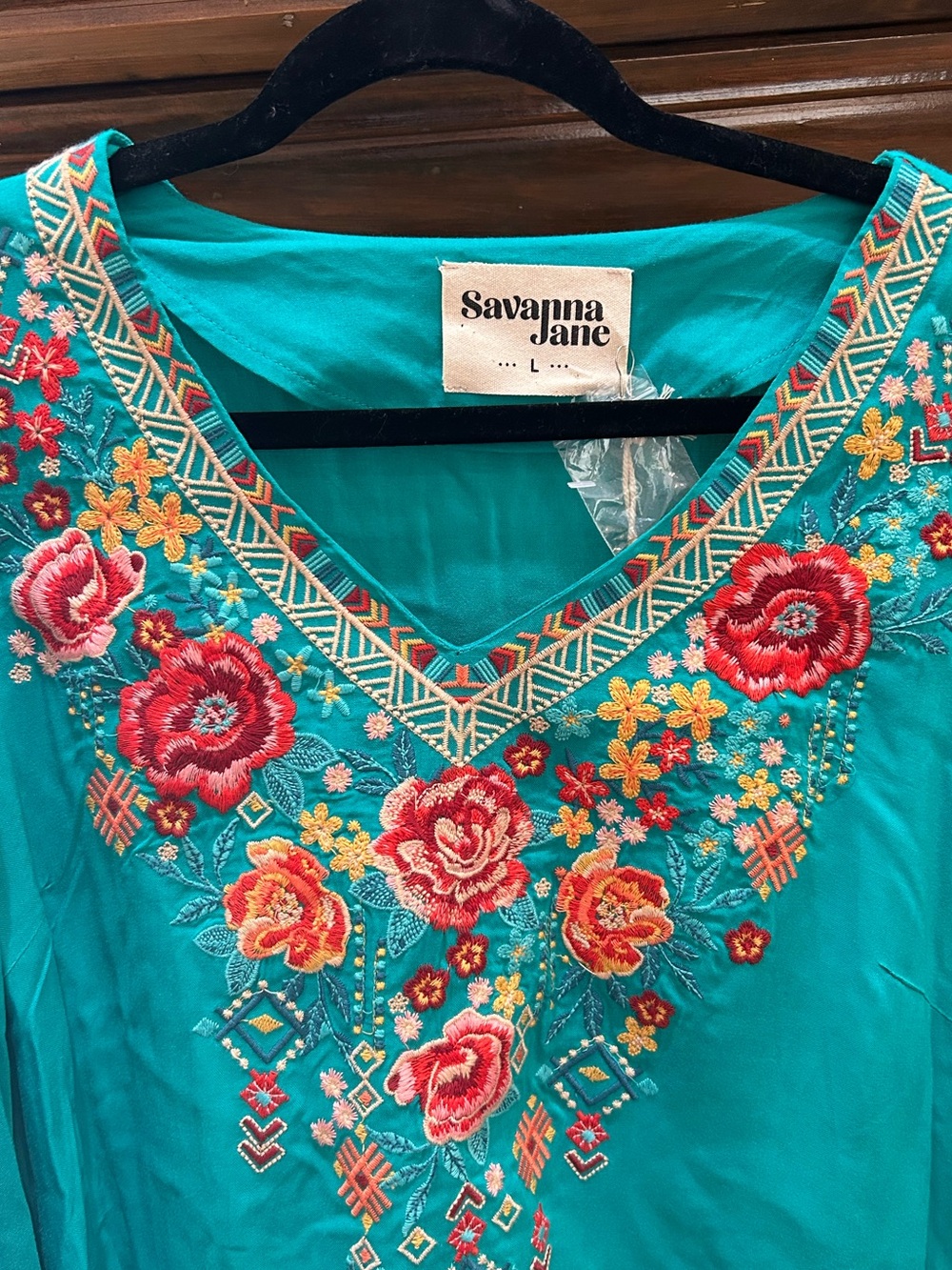 Savanna Jane Turquoise Floral Embroidered V-Neck Tunic EUC - Picture 4 of 6